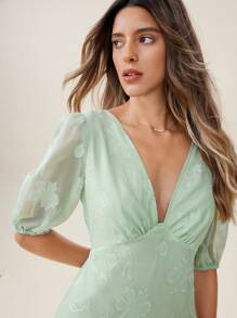 SHEIN Unity Vestido de mujer con cuello en V, estampado de jacquard, estilo de vacaciones - Verde - Ver 1