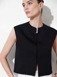 Aveloria Modichic 优雅职业通勤女士夹克，圆领，盖袖，方形金属扣设计，宽松版型，短款 - 黑色 - 查看 5