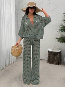 EURMUSE Conjunto de 2 piezas de camisa/suéter de punto con botones y calzones de mujer con diseño calado y hueco como conjunto coordenado para cubrir en la playa - Verde militar - Ver 3