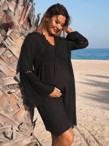 SHEIN Sukienka ciążowa z koronką w jednolitym kolorze i kontrastowymi rękawami dzwonkowymi