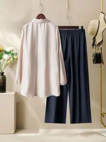 Modelyn 大码女式植物刺绣长袖衬衫和裤子套装 - 彩色 - 查看 2