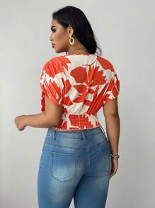 SHEIN Unity Blusa de manga corta con cuello en V y estampado, para mujeres de talla grande en verano - Albaricoque - Ver 6
