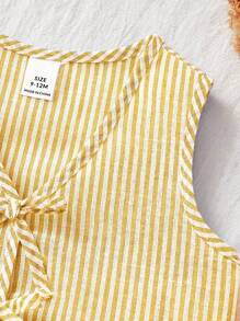 SHEIN Baby Girl Summer Vacation Tie Front Striped Camisole And Shorts Set