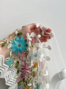 Soleia 女式加大码白色网眼彩色刺绣透明度假T恤上衣