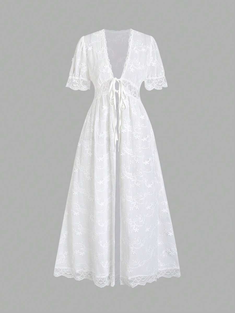 Sweetra French Romantic Style Slimming Lace Lightweight Beach Vacation Sunscreen Short Sleeve Cardigan