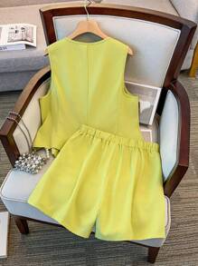 SHEIN Clasi Conjunto de 2 piezas de top de tirantes y shorts de unicolor para tallas grandes