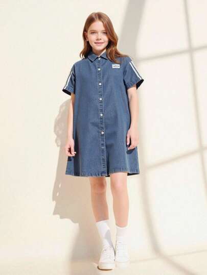 SHEIN Explorewe 青少年女孩 1 件套休闲风格的牛仔连衣裙，宽领短袖条纹衬衫式牛仔连衣裙，适合城市街头摄影、郊游、学校、派对和春夏季各种场合牛仔连衣裙女童牛仔连衣裙