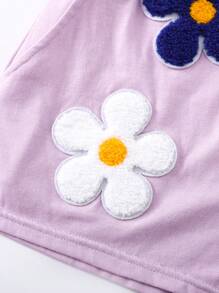 青少年女孩休闲纯色针织圆领花卉 3D T 恤和短裤两件套，返校季