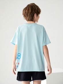 JNSQ Camiseta Esportiva Casual Solta para Volta às Aulas, Camiseta Esportiva Casual Solta com Estampa Gráfica Divertida de Letra de Gola Redonda para Crianças - Azul bebê - Visão 2