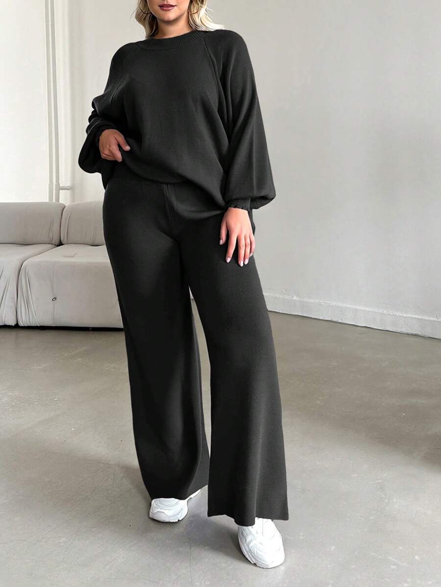 EURMUSE Plus Size Sweatshirt Set, Solid Color Long Sleeve Sweatshirt & Pants, Fashionable For Summer - Black - View 1