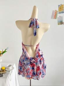 Soleia Vestido corto de tirantes con cuello profundo en V, volantes, bajo asimétrico y efecto tie-dye, ideal para vacaciones
