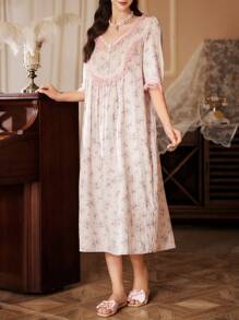 SHEIN Vintage Palace Style Ditsy Floral Color Block Lace Patchwork Half Sleeve Long Nightgown - Multicolor - View 6