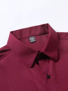Manfinity Mode Camisa casual de manga corta de un solo pecho de unicolor para hombres, ideal para el verano