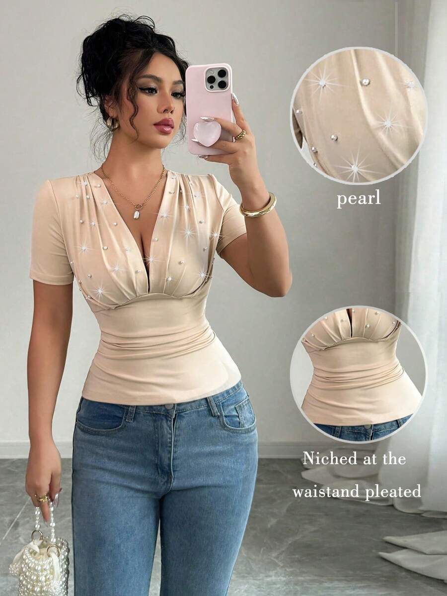 Elenzga 优雅女士合身珍珠装饰V领短袖T恤，浪漫精致 - 杏色 - 查看 1