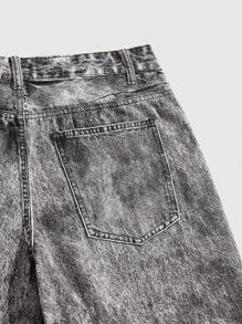 ROMWE MEN Anime 男士动漫日式印花牛仔短裤，适合日常穿着，春夏季