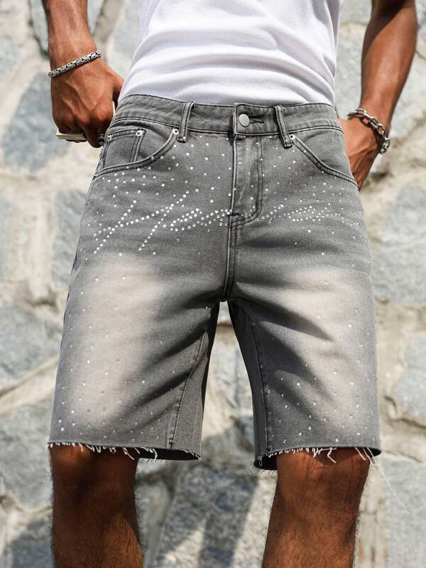 Manfinity EMRG Men's Rhinestone Decor Frayed Hem Pockets Denim Shorts Street Tropical Hang Out