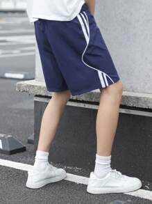 SHEIN Lässige, locker sitzende Basketball-Shorts für Tween Jungen mit seitlichen Kontrastbändern, bequem und vielseitig für Sommer, Urlaub, Outdoor - Blau - Übersicht 2