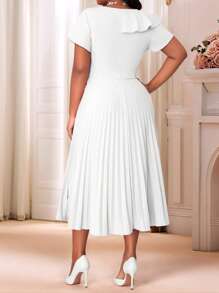 Fleurora فساتين الربيع والصيف الأنيقة والكاجوال بوهو مع رقبة مستديرة، وأكمام منفرجة مزخرفة، وتنجيد منبوطة، وأكمام قصيرة للمقاسات الكبيرة - أبيض - مشاهدة 2