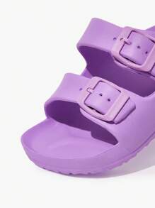 JNSQ Sandales d'été en EVA pour enfants en violet, légères et confortables, antidérapantes, convenant pour le port intérieur et extérieur, pour garçons et filles