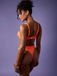 MISSGUIDED Textured Bandeau Bikini Set With Metallic Shell Hardware Embellishments Perfect For Beach Vacation Resort Wear Summer Swimming - Orange - View 2