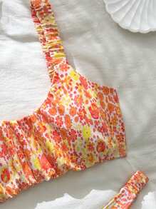 Sweetra Women's Cute Ditsy Floral Ruffled Bikini Set For Summer Vacation - Multicolor - View 3