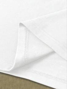 Manfinity EMRG 男士夏季字母和图案印花圆领短袖休闲T恤，百搭，适合秋季 - 彩色 - 查看 4