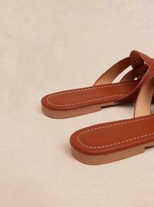 Sandalias planas de estilo casual de playa para mujer con correa, punta cuadrada y abierta, en color negro de PU - Marrón - Ver 4