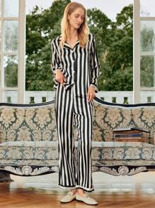 SHEIN EverLounge Conjunto de pijama de pantalón y blusa de manga larga a rayas de una hilera de botones para mujer, para vacaciones