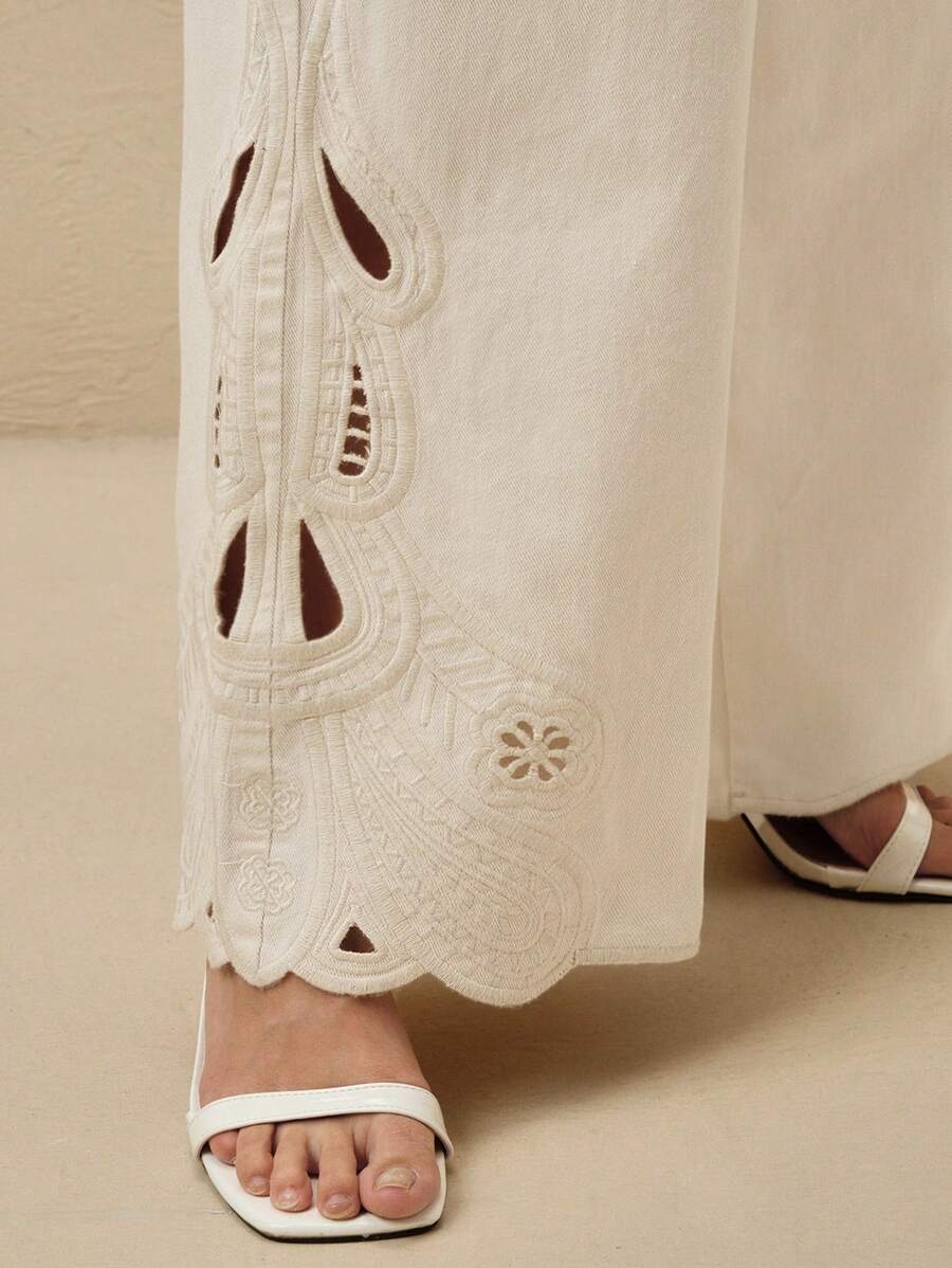 Anewsta Nuevos jeans rectos de mujer de alta gama con bordado pesado y calados en blanco - Beis - Ver 1