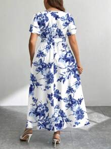 Modelyn Casual Retro BlueFloral Pattern Loose Plus Size Dress, Suitable For Autumn/Winter Boho Suitable For Going Out Chic Dress - Blue and White - View 2