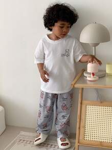 DAZY Young Boy Cartoon Bear & Letter Print Drop Shoulder Loose T-Shirt And Wide Leg Loose Pants Pajama Set, Summer