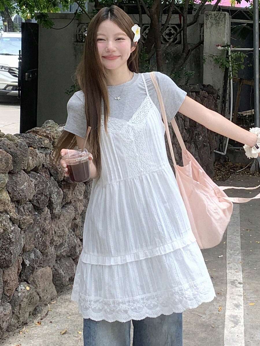 DAZY 女式夏季撞色蕾丝荷叶边下摆时尚吊带背心 - 白色 - 查看 1