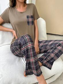 CoupledUp Karomuster Kurzarm Pyjama Set, Urlaub