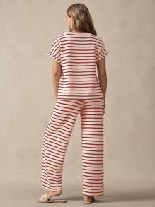SHEIN 孕妇两件套：条纹圆领短袖 T 恤和长裤 - 紅白色 - 查看 2