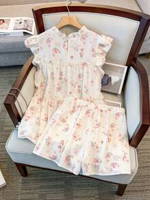 SHEIN LUNE 大码女式碎花盖袖上衣和短裤休闲两件套