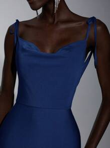 Elitara 优雅的绿色细肩带伴娘礼服，蝴蝶结，露背，水钻，美人鱼轮廓 - 藏蓝色 - 查看 5