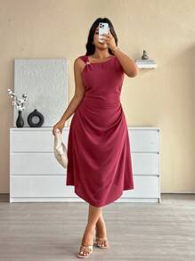 SHEIN LUNE Robe élégante asymétrique à col plissé sans manches pour femmes grandes tailles. Robe de soirée élégante pour femmes. Vêtements pour femmes. Robe d'anniversaire pour femmes. Robe d'été pour femmes. Robe élégante pour femmes. - Rouge - Voir 6