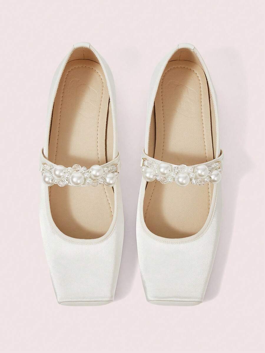 CUCCOO DOLLMOD White Fashionable Pearl Buckle Square Toe Flat Women Shoes, French Style - White - View 1