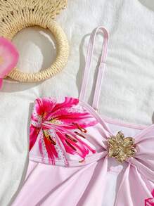 Tween Girls Spaghetti Strap Bikini, Pink Base With Large Floral Bikini Set, Teen Girls Beach Swimsuit, Spring/Summer Bathing Suits For Girls Kids Girls Bathing Suits Bow One Piese Bathing Suit For Girls Bathing Suit For Girls Bathing Suits For Girls One Price