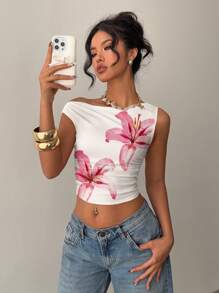 Siren Gaze Women Asymmetric Shoulder Ruched Tight Crop Top, Hibiscus & Hawaiian Floral Print, Suitable For Summer & Beach Vacation,SummerHoliday,Cool Wear Collection Suitable For Going Out - Multicolor - View 6