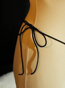 曲线性感开裆花卉蕾丝蝴蝶结超性感女士加大码内衣，黑白相间，狂野不羁