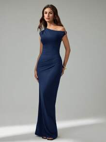 SHEIN Tall Vestido ceñido extra largo de unicolor con cuello asimétrico y drapeado para mujer