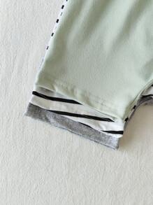 SHEIN Baby Jungen 3 Stücke Set, Baby bequem und warm, leicht und atmungsaktiv, Shorts im bequemen, legeren Stil für den Alltag - Verschiedenfarbig - Übersicht 4