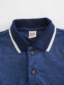 Cozy Pixies 2 Stücke Baby Jungen geripptes weiches Kragen Kurzarm Top mit halber Knopfleiste und gestreifter Latzhose-Shorts Set