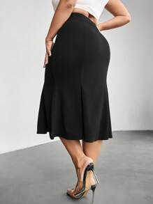 SHEIN Privé Plus Size Women Romantic Fishtail Hem Pearl Button Skirt, Elegant For Romantic Dates - Black - View 8