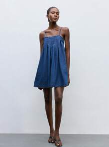 Maija 女士蓝色牛仔连衣裙，适合夏季度假风，吊带短裙，优雅沙滩裙，适合夜间外出和秋季穿着。 - 中等水洗藍 - 查看 2