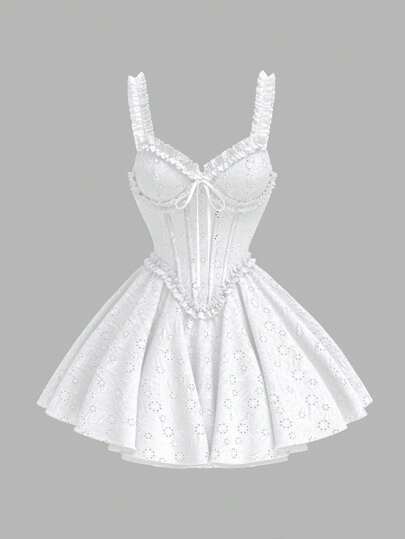 SHEIN PETITE 春季,夏季,初春,纯色,白色,优雅,甜美,浪漫,秋季,刺绣装饰吊带,吊带文胸,蓬蓬裙,公主裙,淑女裙,适合鸡尾酒会,浪漫约会,打底裙,派对聚会,正式聚会,晚间外出礼服,婚纱礼服,伴娘礼服,万圣节礼服,圣诞节礼服