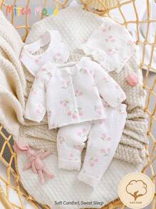 Bộ quần áo cardigan dài tay in họa tiết quả anh đào cho bé gái sơ sinh kèm mũ và yếm, thích hợp chụp ảnh tại nhà - trắng - Xem 1
