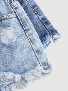 SHEIN 2件套年轻女孩海军蓝和浅蓝色牛仔宽松破洞短裤，春夏休闲度假