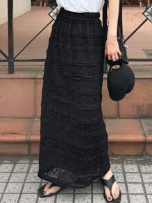 FRIFUL 女士弹力腰长款蕾丝纹理休闲百搭半身裙，适合度假和秋季穿着 - 黑色 - 查看 6